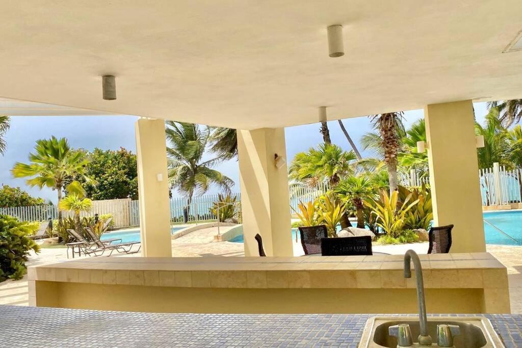 Апартаменты Grand Bay Beach Club, Рио-Гранде Экстерьер фото