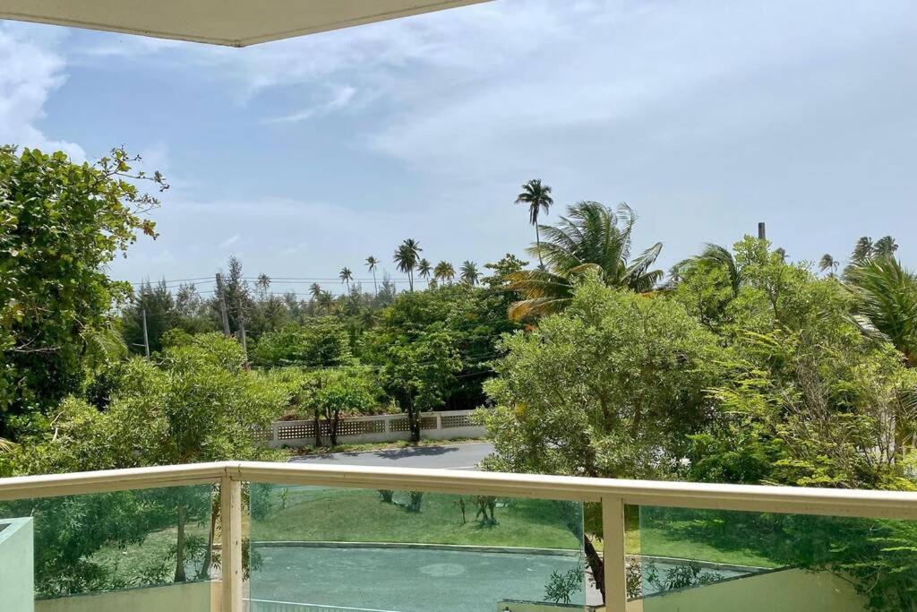 Апартаменты Grand Bay Beach Club, Рио-Гранде Экстерьер фото